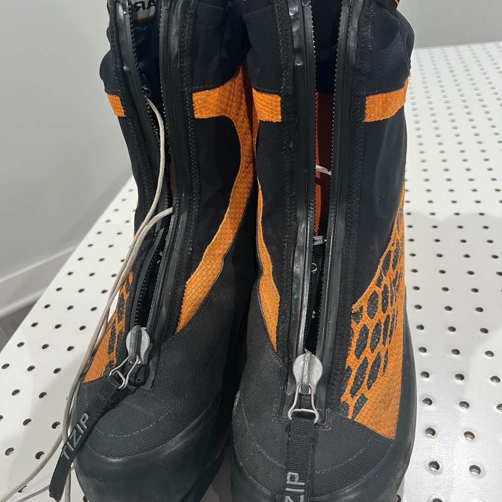 Scarpa phantom guide single boot. Sz 48EU 14US